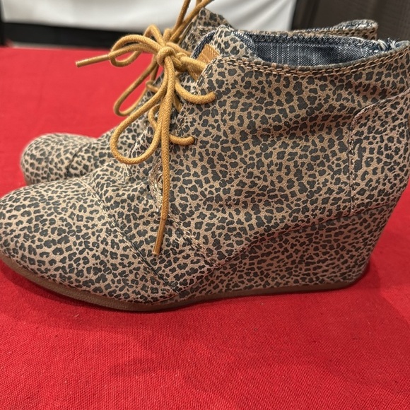 Toms Brown Ankle Boots Fashion-Forward Textile - Picture 4 of 4